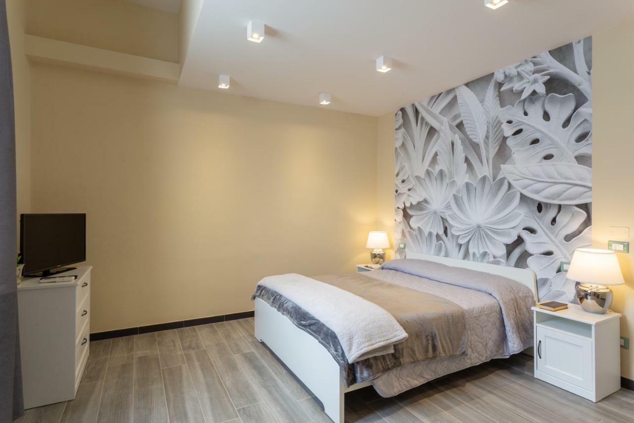 Le Stanze Di Carla! Bagno Privato, Cucina In Comune Φλωρεντία Εξωτερικό φωτογραφία
